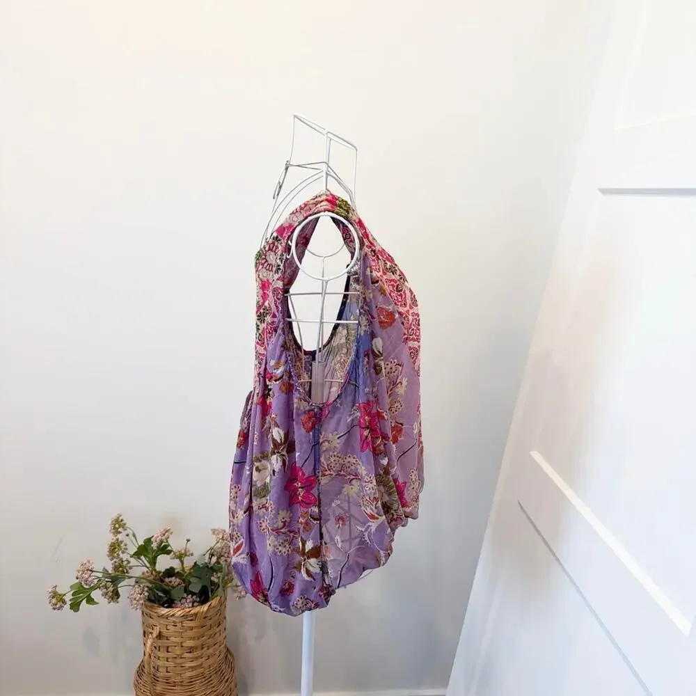 The prettiest free people boho floral gathered wrap v neck blouse